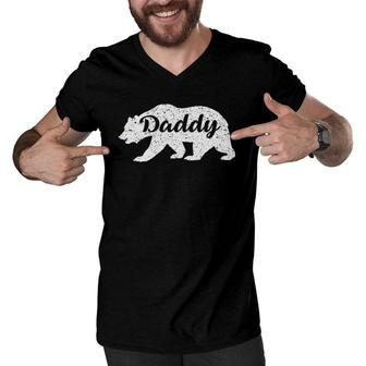 Daddy Bear Fathers Day Dad Gift Men V-Neck Tshirt - Seseable