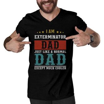 Exterminator Dad Fathers Day Daddy Men V-Neck Tshirt - Seseable