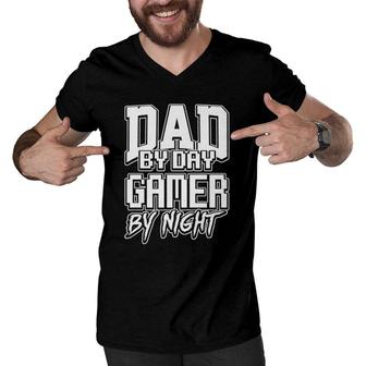 Gamer Dad Fathers Day Video Computer Games Gift Idea Men V-Neck Tshirt - Seseable