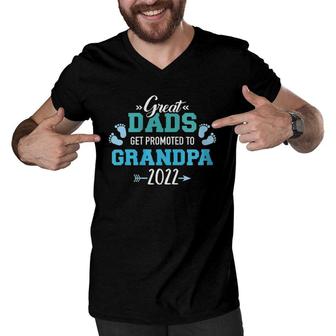 Great Dads Get Promoted To Grandpa 2022 Zip Men V-Neck Tshirt - Seseable