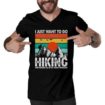 Hiking I Just Want To Go Vintage Explore Travel Lover Men V-Neck Tshirt - Seseable