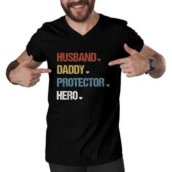 Husband Daddy Protector Hero Heart Retro Vintage Men V-Neck Tshirt
