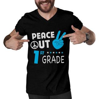 It Is Peace Out 1St Grade Happy Last Day Of School 2022 Men V-Neck Tshirt - Seseable
