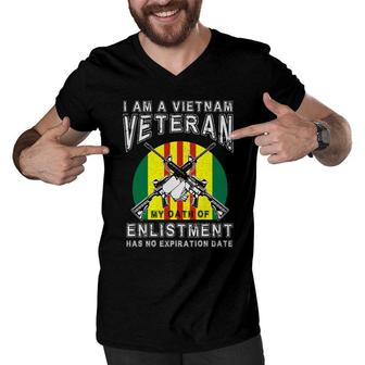 Veteran 2022 Im A Vietnam Veteran Colors Men V-Neck Tshirt - Seseable