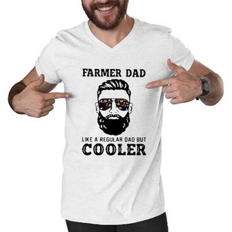 Farmer Dad Like A Regular Dad But Cooler 2022 Trend Men V-Neck Tshirt - Seseable