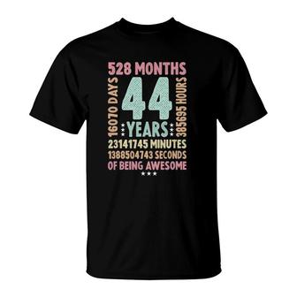 44Th Birthday 44 Years Old Vintage Retro - 44 Yr Old T-Shirt - Seseable