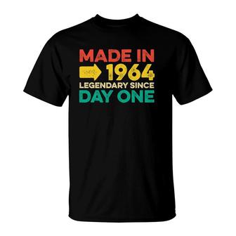 58 Years Old Men Women Born In 1964 Gifts For Birthday T-Shirt | Mazezy