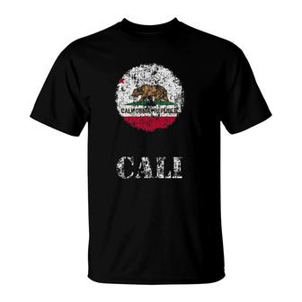 California - California Flag Republic Bear T-Shirt | Mazezy