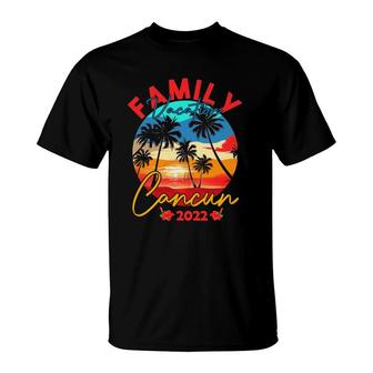 Cancun Mexico Summer Vacation 2022 Matching Family Group T-Shirt | Mazezy