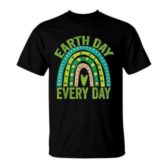 Earth Day Everyday Green Rainbow Earth Day T-Shirt - Seseable