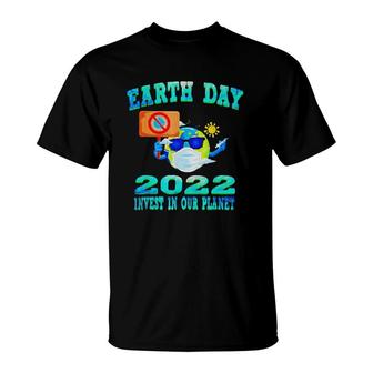 Earth Wearing Mask Earth Day 2022 Invest In Our Planet T-Shirt | Mazezy
