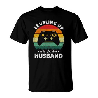 Leveling Up To Husband Engagement For Video Game Lovers T-Shirt - Seseable