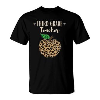 Third Grade Teacher Leopard Back To School 3Rd Grade T-Shirt | Mazezy