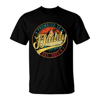 Vintage Promoted To Daddy 2022 Fathers Day New Dad Grandpa T-Shirt - Seseable