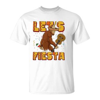 Lets Fiesta El Squatcho Bigfoot Funny Cinco De Mayo Mexican T-Shirt - Seseable