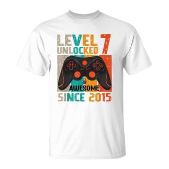 Level 7 Unlocked Awesome Since 2015 7Th Birthday Gaming T-Shirt - Seseable