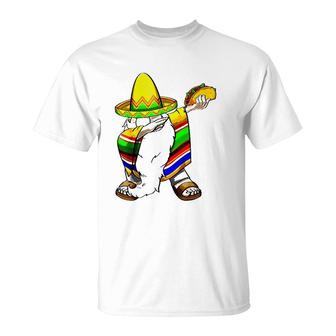 Mexican Dabbing Gnome Cinco De Mayo Poncho Sombrero Taco T-Shirt - Seseable