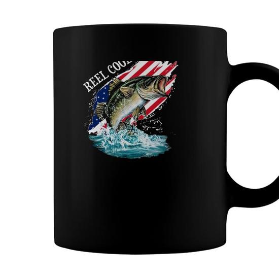 Reel Cool Papa American Flag Fishing Fathers Day Gifts Coffee Mug