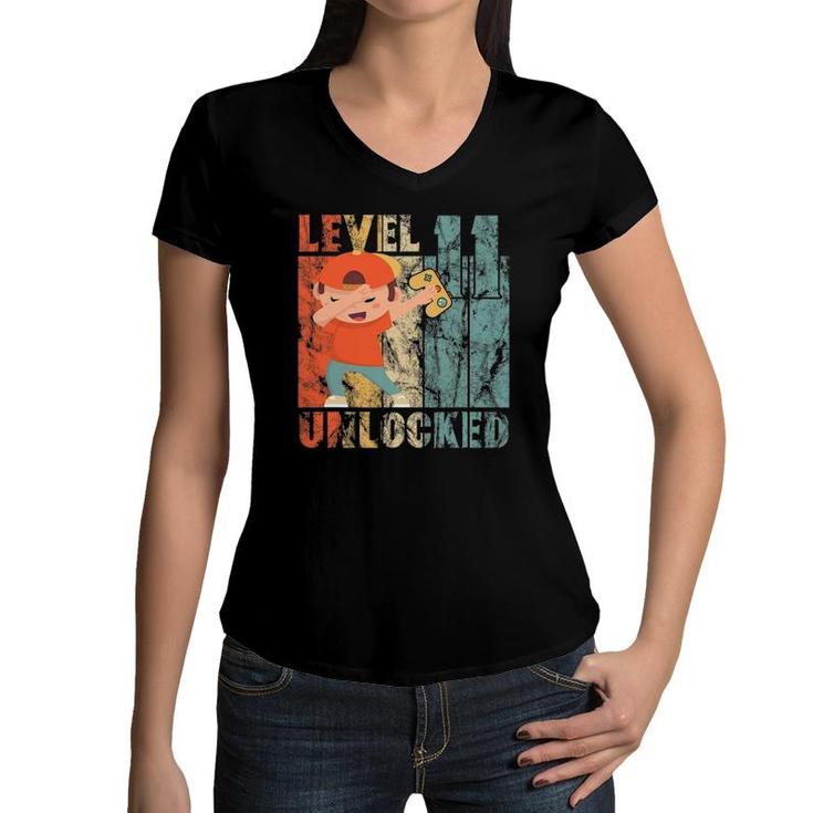Level Unlocked-11Th Birthday Boy Dabbing Video Gamer Women V-Neck T-Shirt