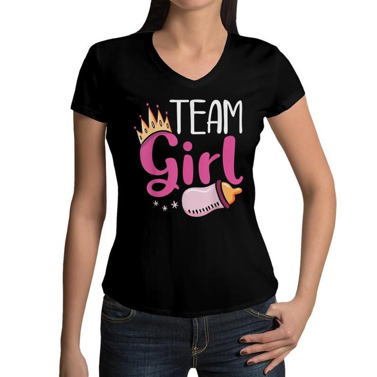 Pregnancy Baby Shower Team Girl Future Dad Mom Gender Reveal  Women V-Neck T-Shirt