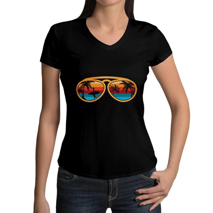 Sunset Retro Vintage Sunglasses Beach Retro Sunset Women V-Neck T-Shirt