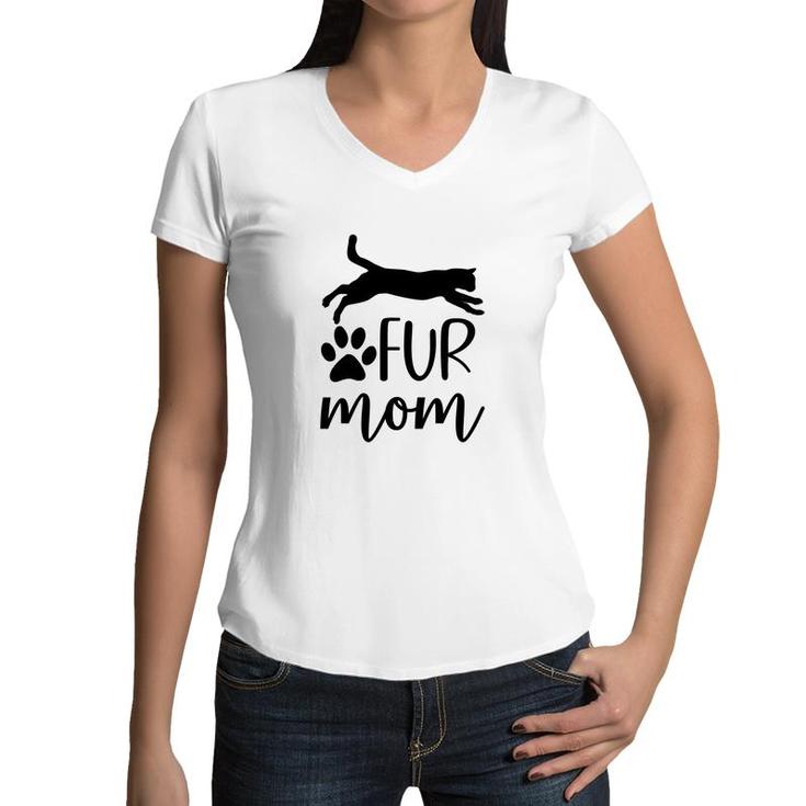 Fur Mom Full Black Cat Meaning Gift For Mom Women V-Neck T-Shirt