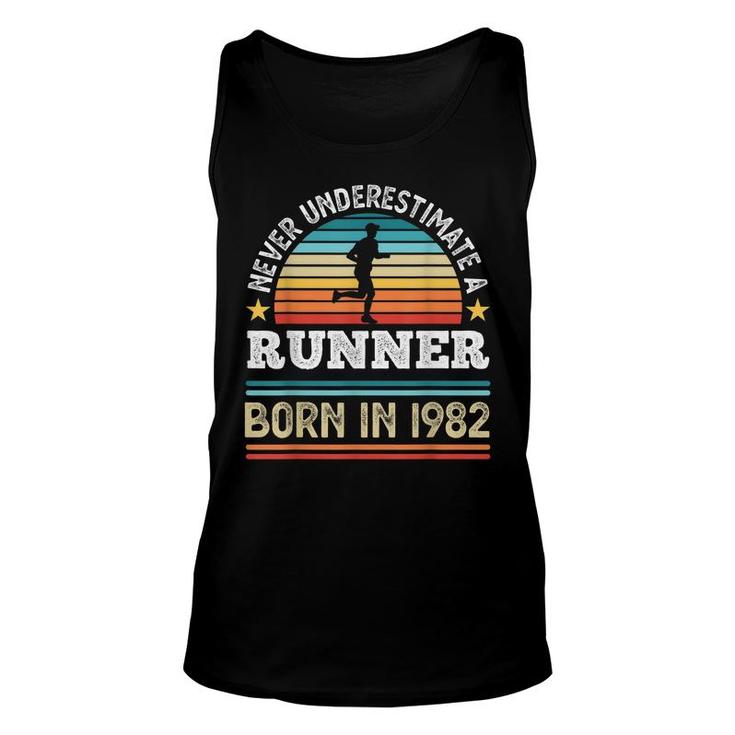 Runner Born In 1982 40Th Birthday Running Gift Dad  Unisex Tank Top