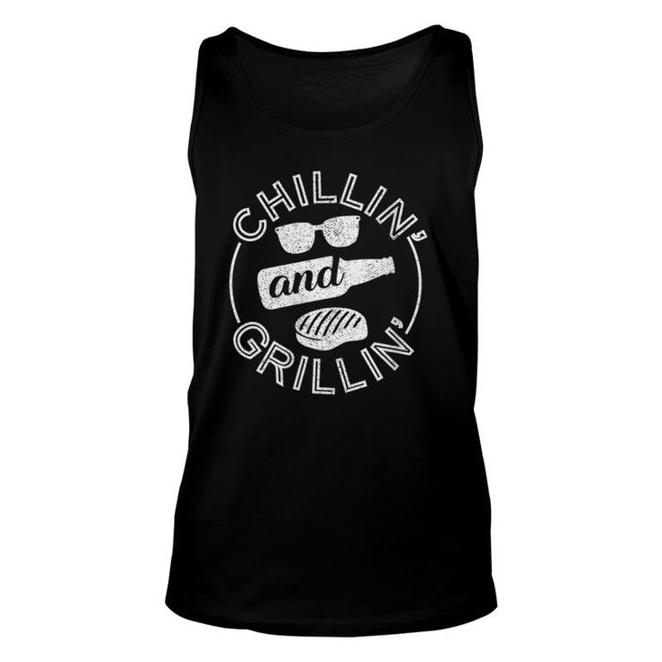 Womens Chillin And Grillin Bbq Lover Gift Dad Husband Grillmasters V-Neck Unisex Tank Top