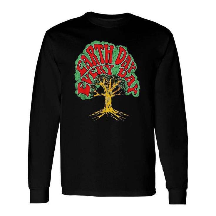 Earth Day Every Day Vintage Hippie Tree Hugger 80S Nature Long Sleeve T-Shirt T-Shirt
