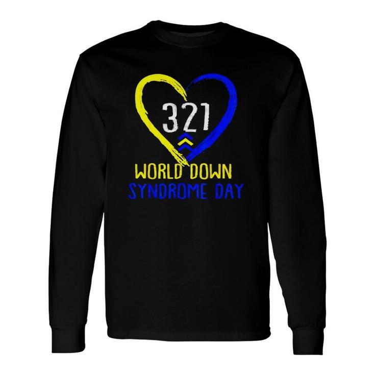 Love World Down Syndrome Awareness Day Long Sleeve T-Shirt T-Shirt
