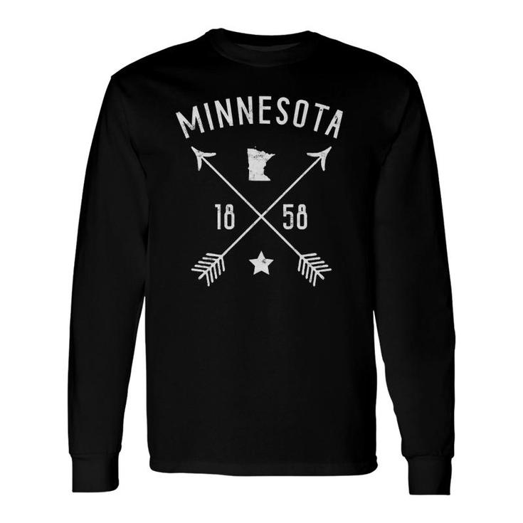 Minnesota Retro Vintage Home State Map Distressed Arrows Long Sleeve T-Shirt