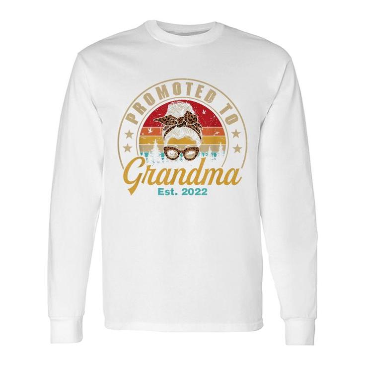 Promoted To Grandma Est 2022 Women Retro First Time Grandma Long Sleeve T-Shirt