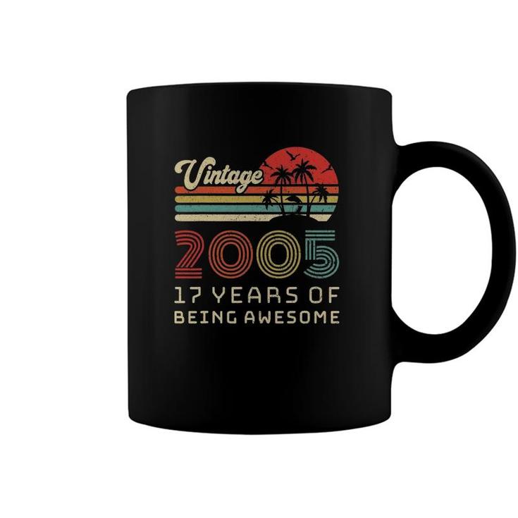 17 Years Old Birthday Vintage 2005 17Th Birthday Coffee Mug