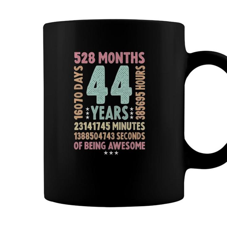 44Th Birthday 44 Years Old Vintage Retro - 44 Yr Old Coffee Mug