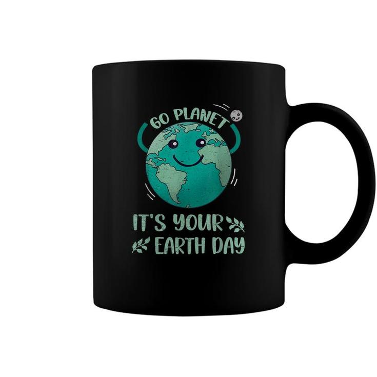 Cute Earth Day  Happy Earth Day 2022 Go Plannet Womens  Coffee Mug