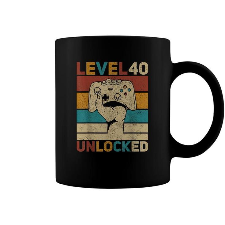 Level 40 Unlocked 40Th Birthday 40 Years Old Gamer Women Men Coffee Mug