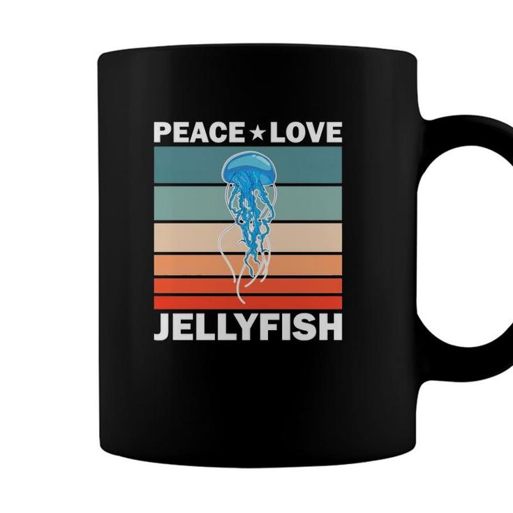 Peace Love Jellyfish Quote Retro Art Jellyfishes Vintage Coffee Mug