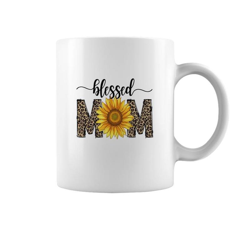 Blessed Mom With Sunflower And Leopard Vintage Mothers Day Design Coffee Mug