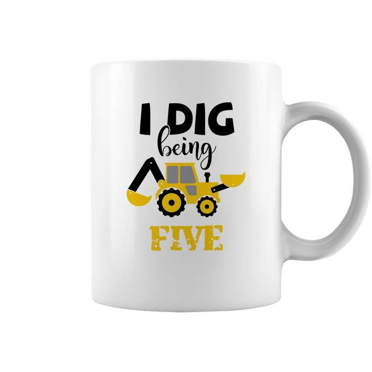 I Dig Being Five 5Th Birthday Yellow And Black Coffee Mug