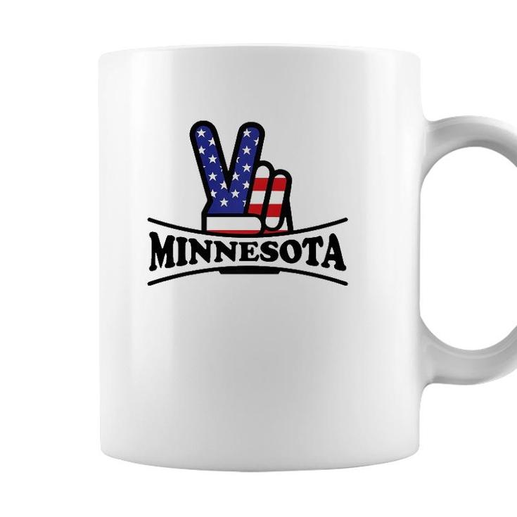 Minnesota Home State Retro Vintage 70S 80S Style  Coffee Mug