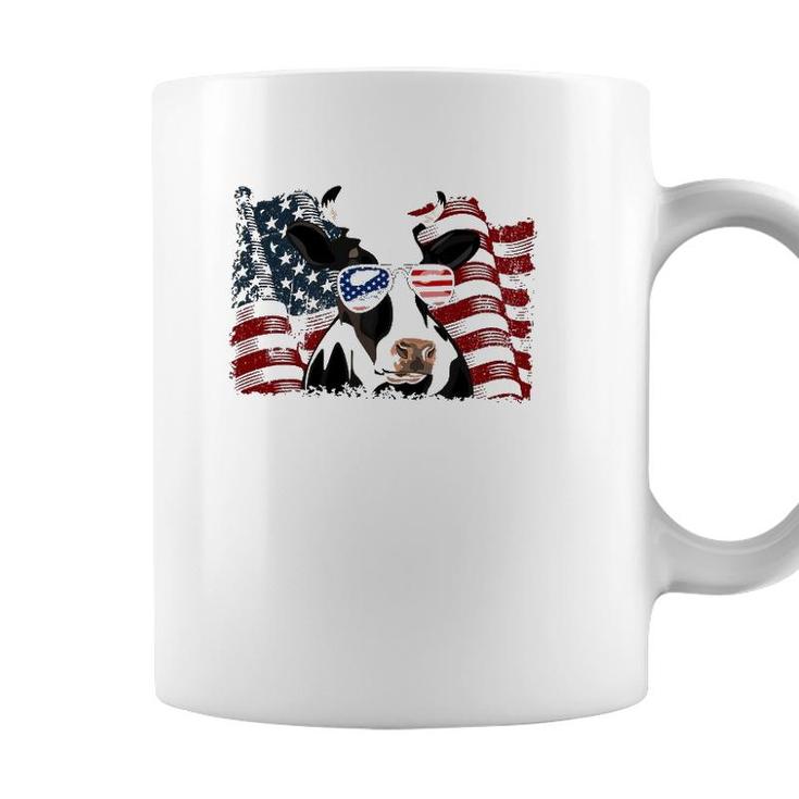 Retro Dairy Cow American Flag 4Th Of July Animals Lover Coffee Mug