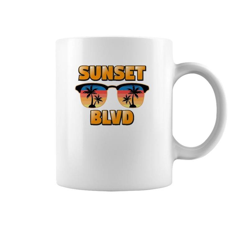 Retro Vintage California Sunset Boulevard Los Angeles La Tee Coffee Mug