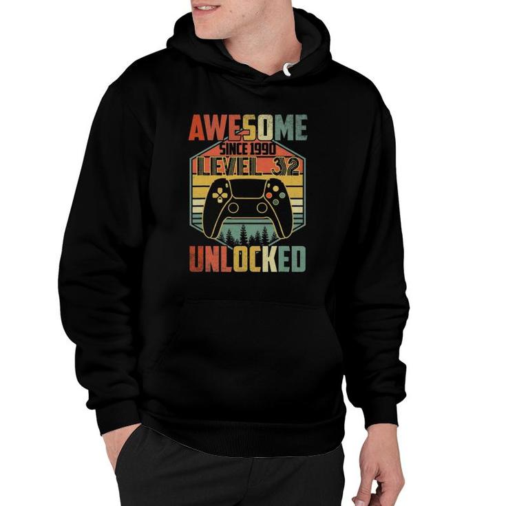 32 Years Old Birthday Gift Awesome Since 1990 Video Gamer Hoodie