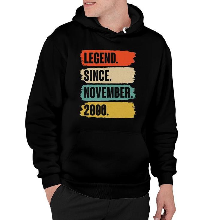 19th Birthday Gift T-Shirt Legendary Since 2000 19th Birthday Gift T-Shirt Legendary Since 2000