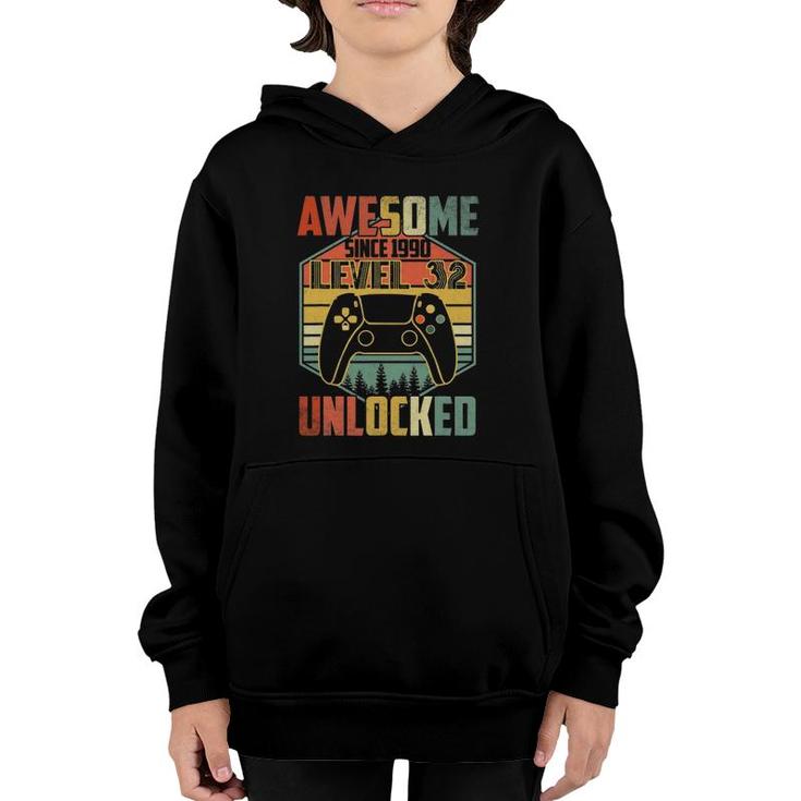 32 Years Old Birthday Gift Awesome Since 1990 Video Gamer Youth Hoodie