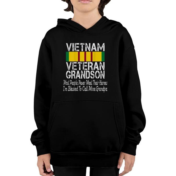 Print On Back Vintage Proud Vietnam Veteran Grandson Youth Hoodie