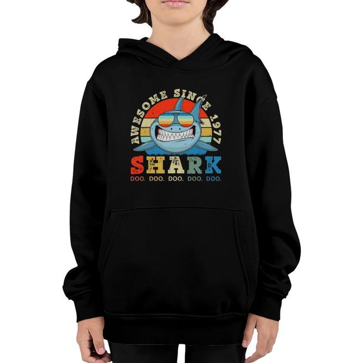 Shark Awesome 1977 44Th Birthday Gifts 44 Years Old Youth Hoodie