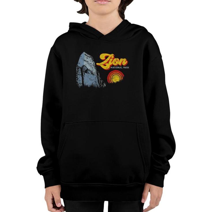Zion National Park Retro Throwback Graphic Tee Youth Hoodie