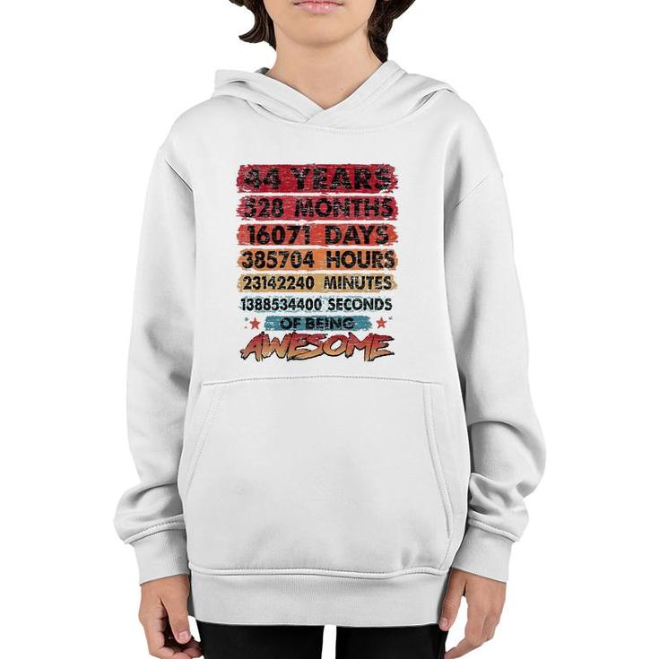 44Th Birthday 44 Years Old Vintage Retro 528 Months Birthday Youth Hoodie