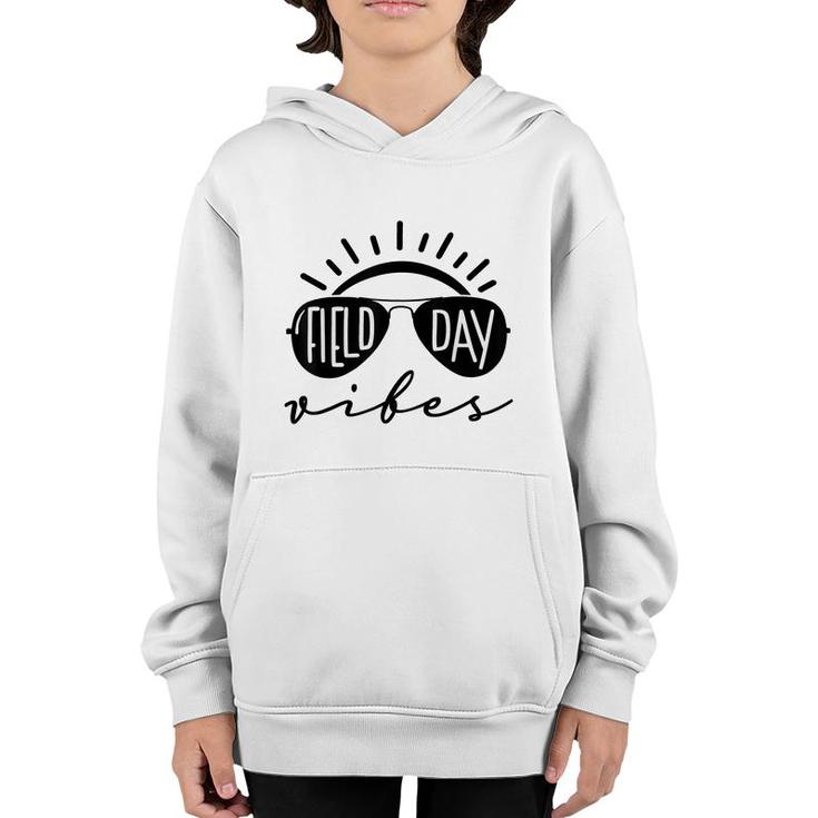 Field Day Vibes Funny  For Teacher Kids Field Day 2022  Youth Hoodie